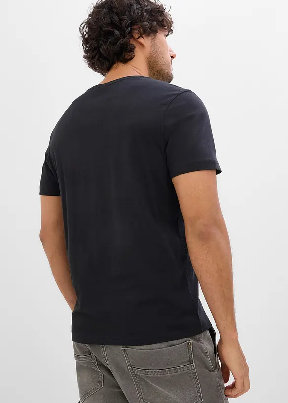 V-ringad T-shirt (3-pack), bonprix