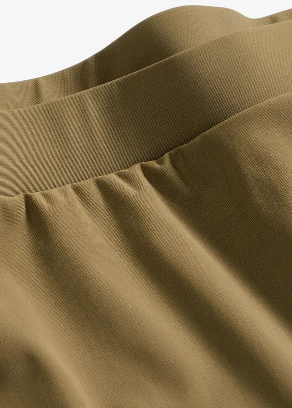 Bikinibyxa med h&ouml;g midja och l&auml;tt formande effekt, bonprix