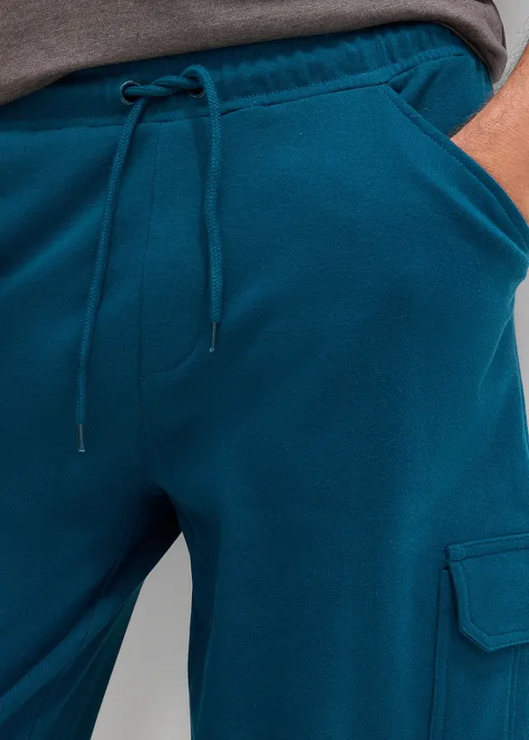 L&aring;nga trik&aring;bermudas med cargofickor, ren bomull, normal passform, bonprix