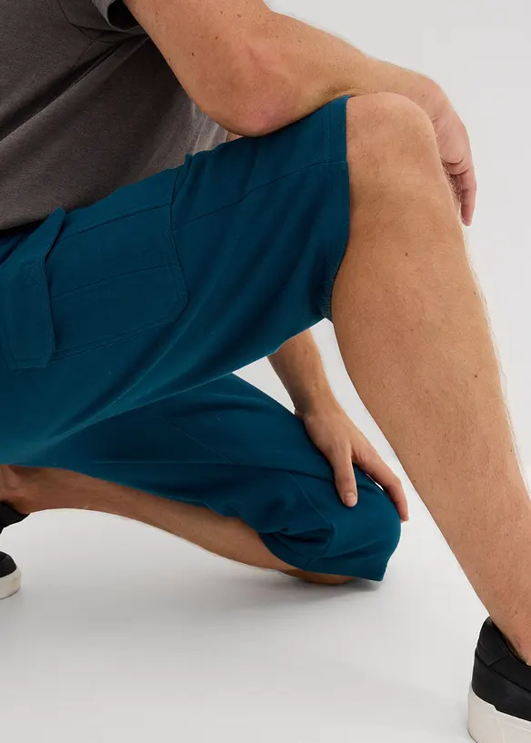 L&aring;nga trik&aring;bermudas med cargofickor, ren bomull, normal passform, bonprix