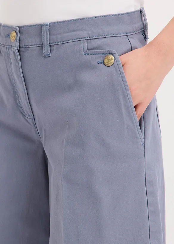 Stretchbyxa med vida ben, bonprix