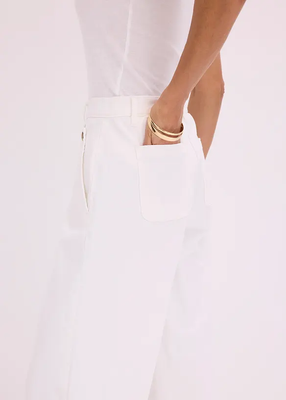 Stretchbyxa med vida ben, bonprix