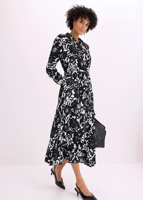 Skjortkl&auml;nning av viskos, bonprix