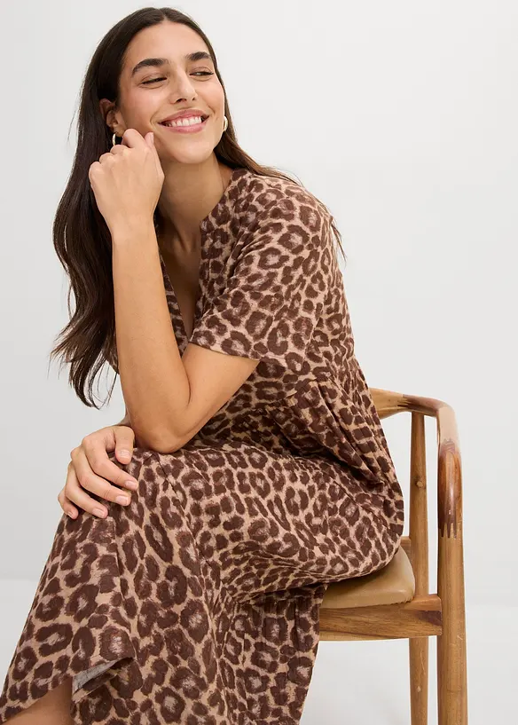 Kl&auml;nning av mjuk muslin, bonprix