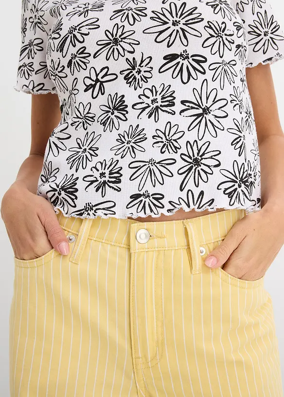 Kort T-shirt i bomullsmix, bonprix