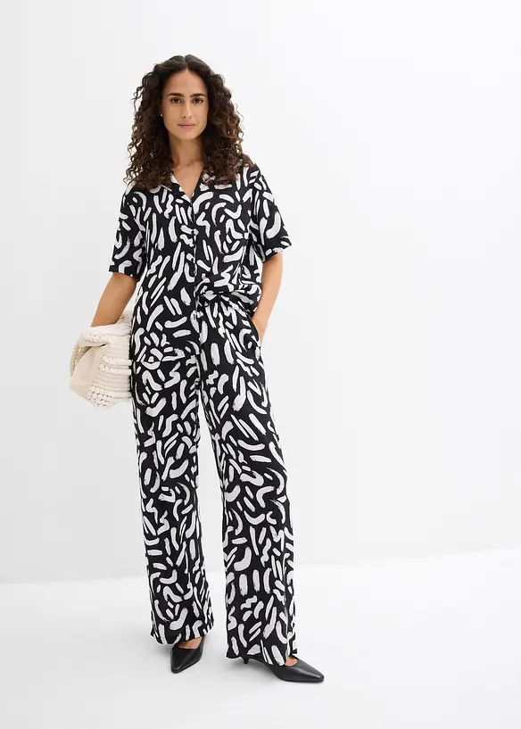 Skjortblus i f&ouml;ljsam viskos, bonprix