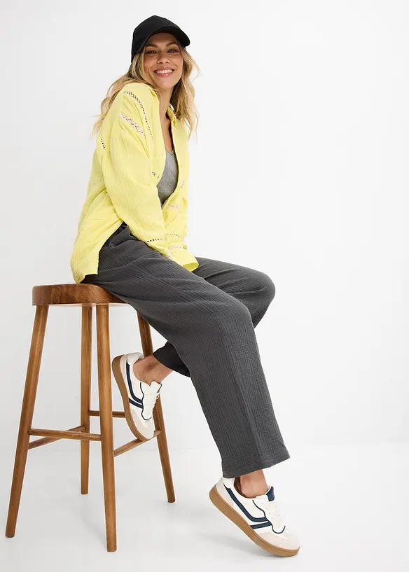 Dra p&aring;-byxa i muslin, bonprix