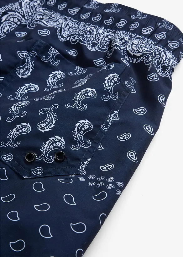 Badshorts med fickor i sidan, bonprix