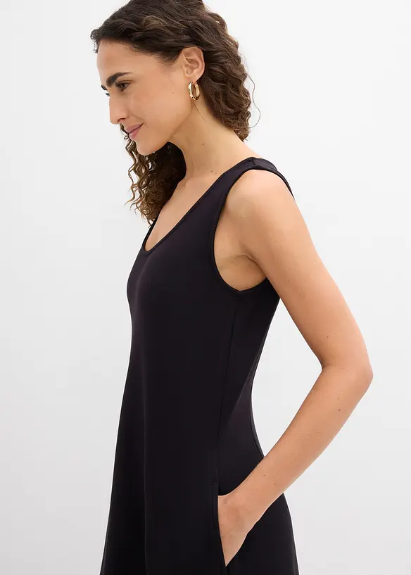 Jerseykl&auml;nning av viskosmix med mjukt fall, bonprix