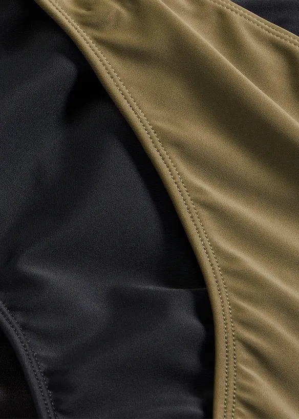 Bikinibyxa med h&ouml;gt skurna ben&ouml;ppningar (2-pack), bonprix