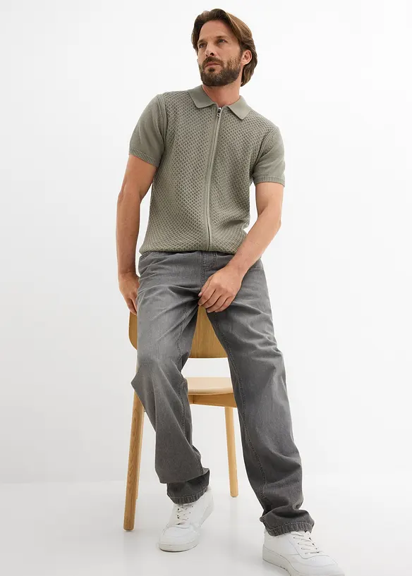 Stickad pik&eacute;tr&ouml;ja med dragkedja, bonprix