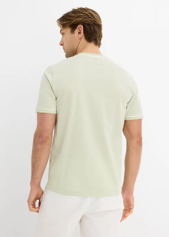 T-shirt i pik&eacute; av ekologisk bomull, bonprix