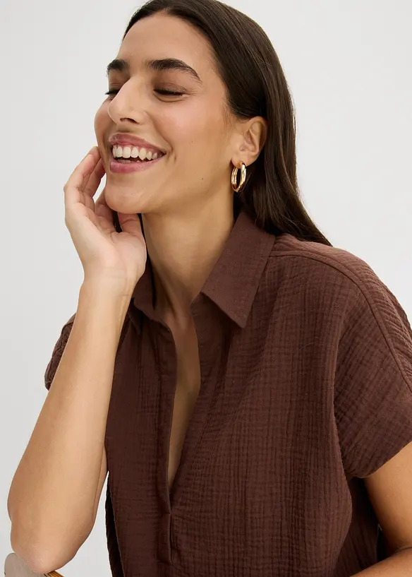 Kort&auml;rmad blus i luftig muslin, bonprix