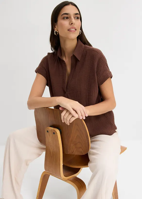 Kort&auml;rmad blus i luftig muslin, bonprix