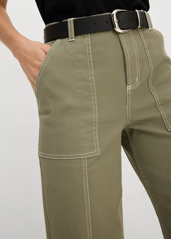 Twillbyxa i kortare modell av bomull med stretch, bonprix