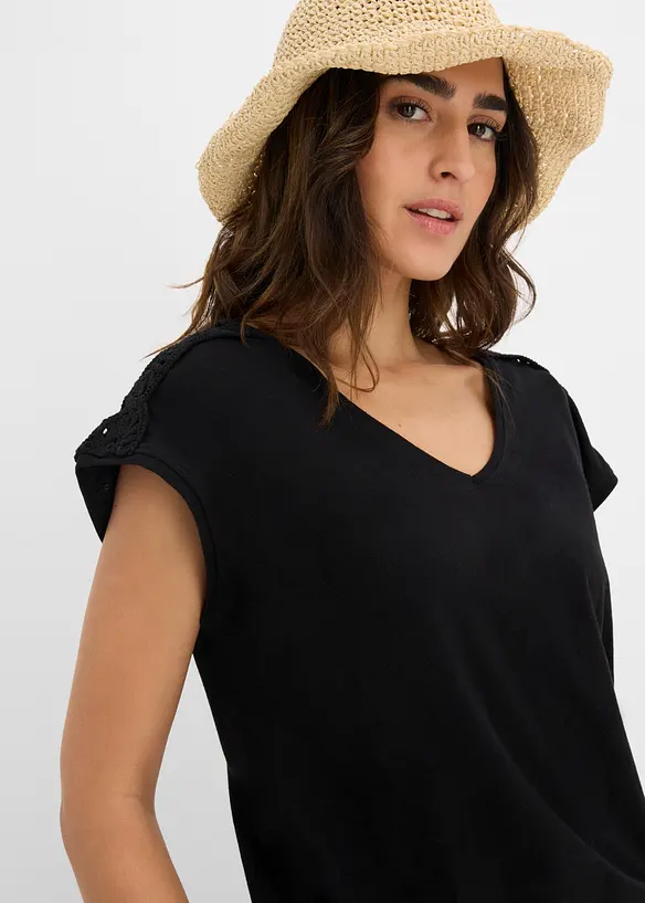 Topp med virkad inf&auml;llning, bonprix