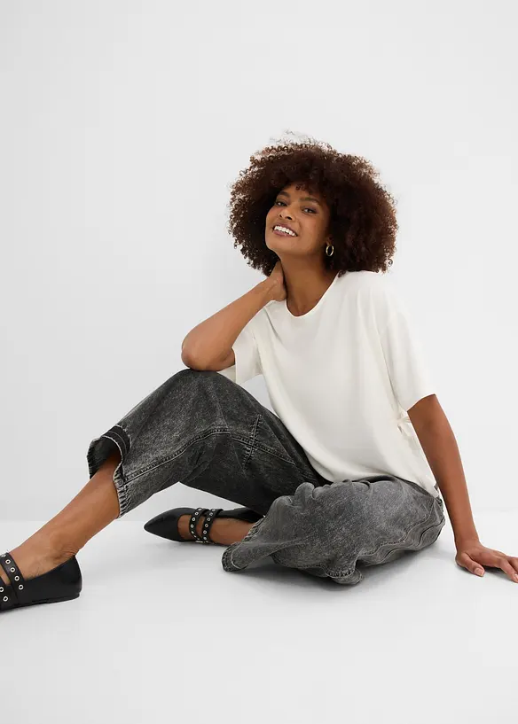 Jeans med medelh&ouml;g midja och kortare ben, Super Soft, bonprix