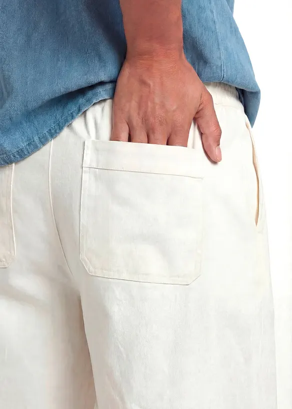 Papertouch-shorts av bomull, bonprix