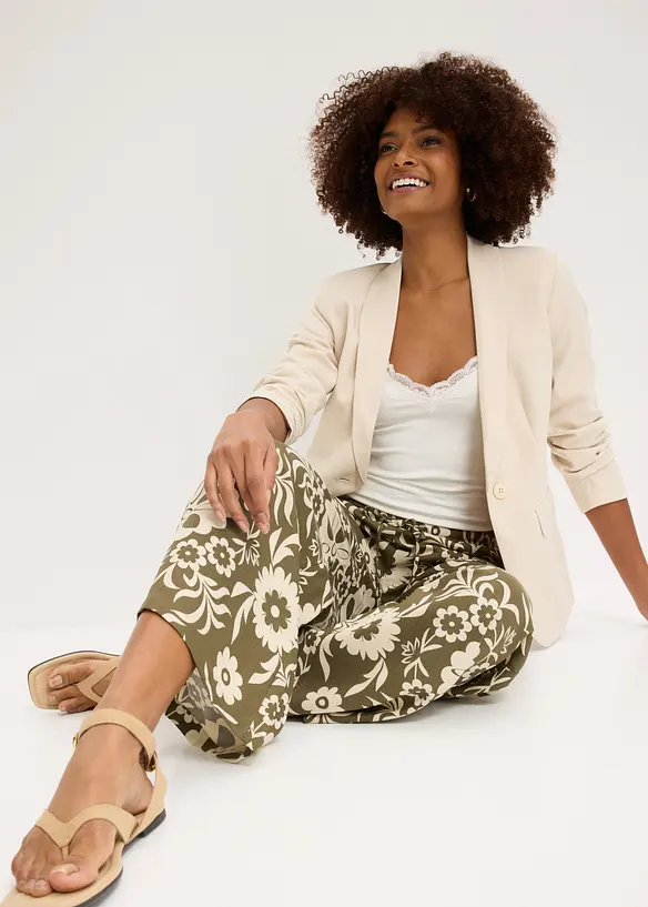 Vid byxa i b&ouml;ljande viskos, bonprix