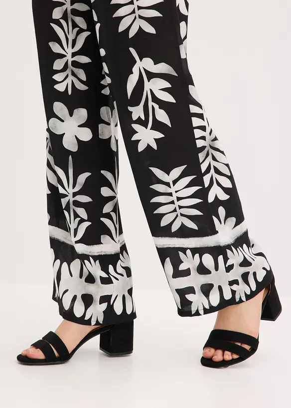 M&ouml;nstrad byxa i f&ouml;ljsam viskos, bonprix