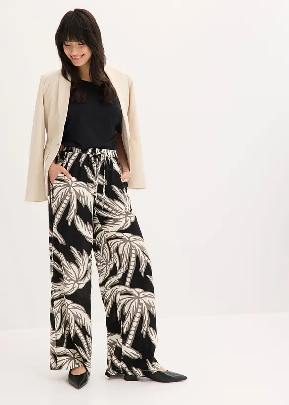 Vid byxa i b&ouml;ljande viskos, bonprix