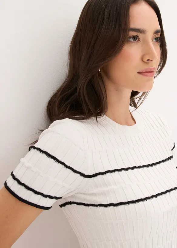 Tr&ouml;ja i bomullsmix, med korta &auml;rmar, bonprix