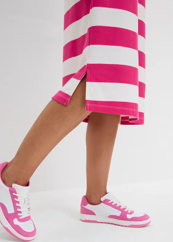 Trik&aring;kl&auml;nning av stabil interlock, bonprix