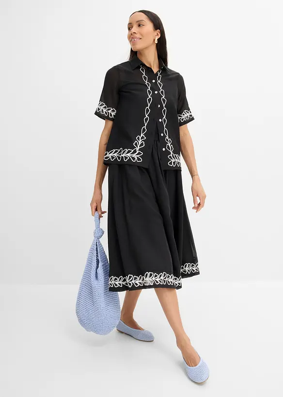 Mellanl&aring;ng kjol med broderi, bonprix