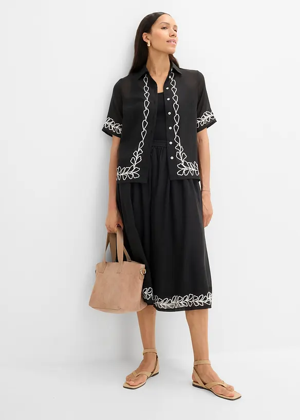 Blus med broderi, bonprix