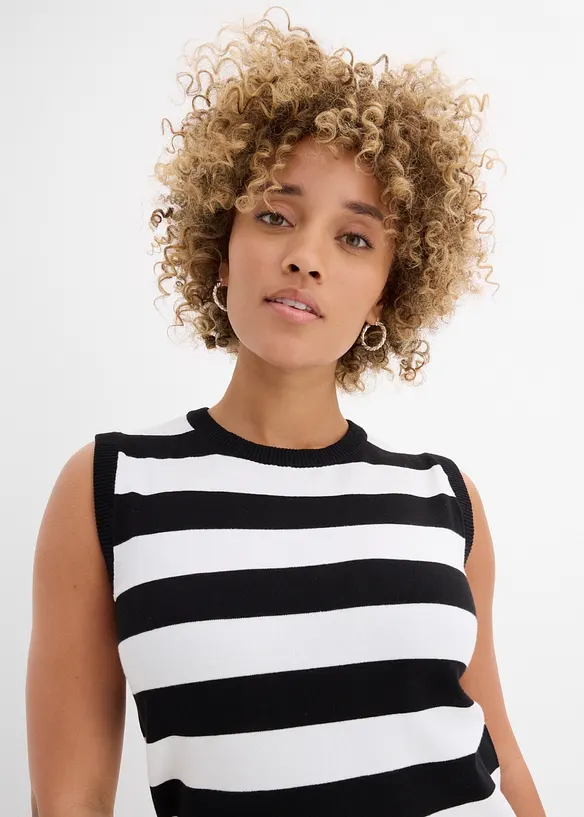 Stickad kl&auml;nning, bonprix