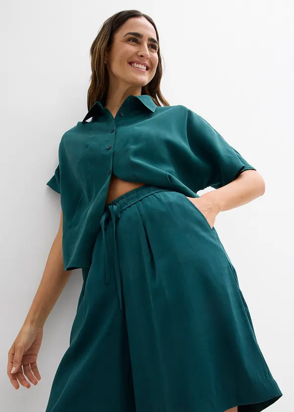 Bekv&auml;ma shorts i viskosmix, bonprix