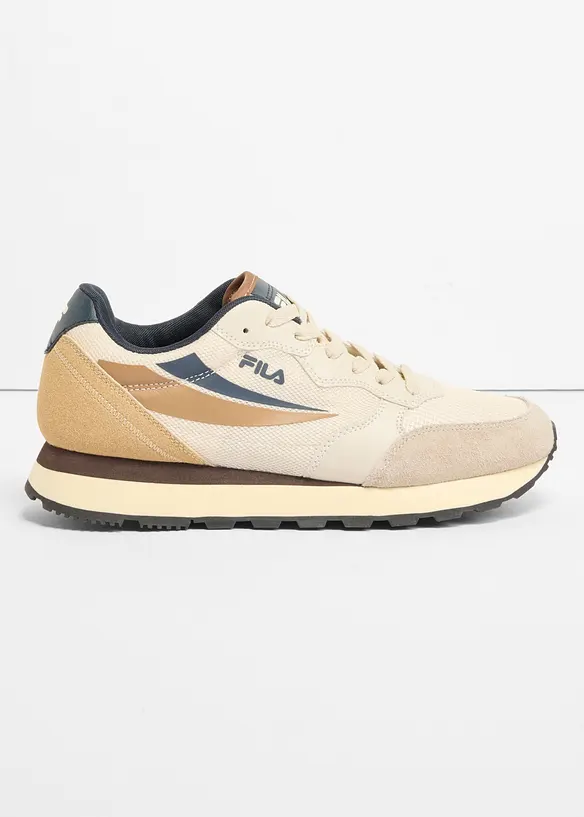 Mjuka sneakers fr&aring;n Fila, FILA