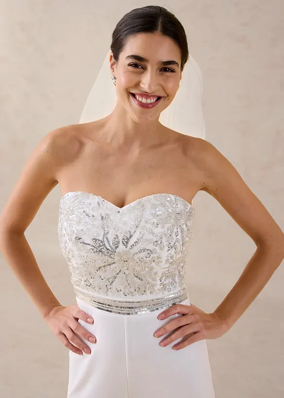 Jumpsuit i kr&auml;pp med struktur och med p&auml;rlbroderi, bonprix