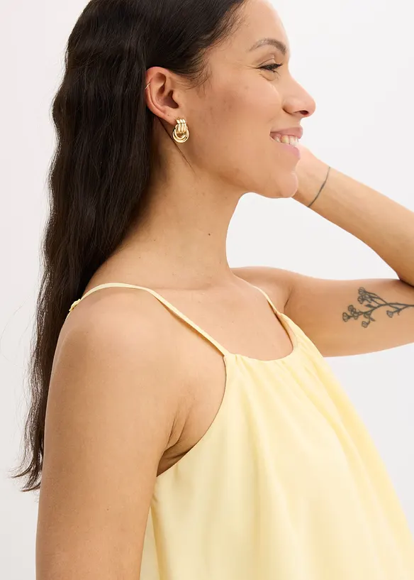 Chiffongkl&auml;nning som &auml;r l&auml;ngre bak &auml;n fram, bonprix