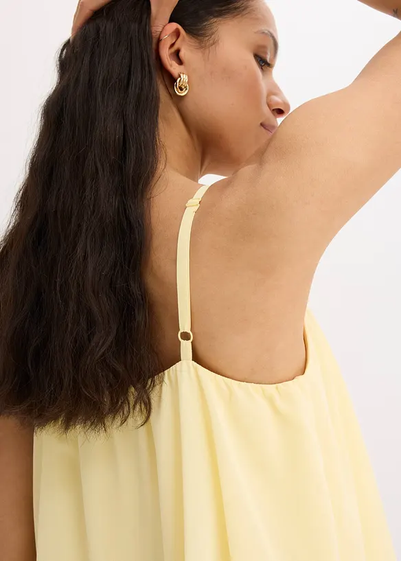 Chiffongkl&auml;nning som &auml;r l&auml;ngre bak &auml;n fram, bonprix