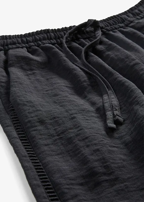 Shorts av viskosmix, med res&aring;rmidja, bonprix