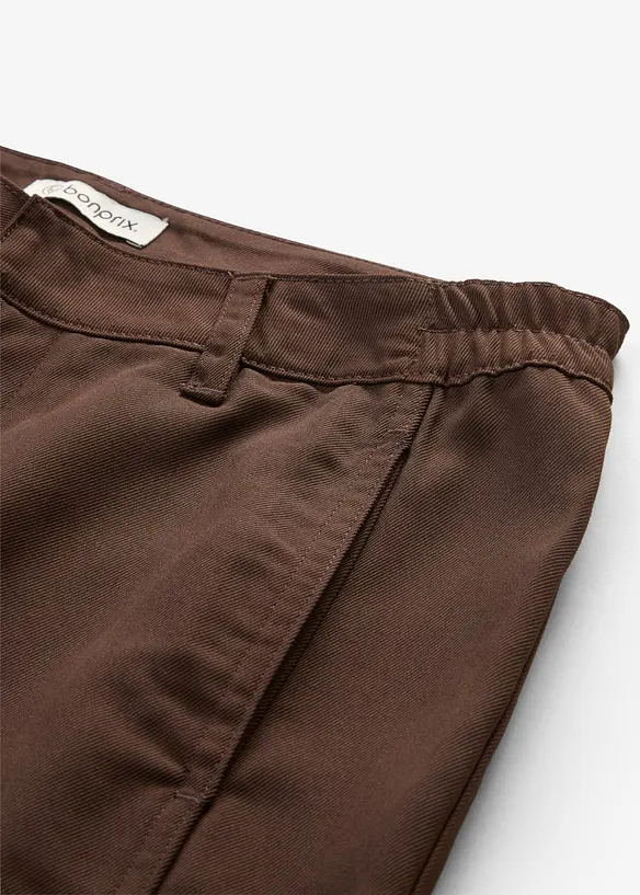 Byxa i sommarfin, kort modell, bonprix