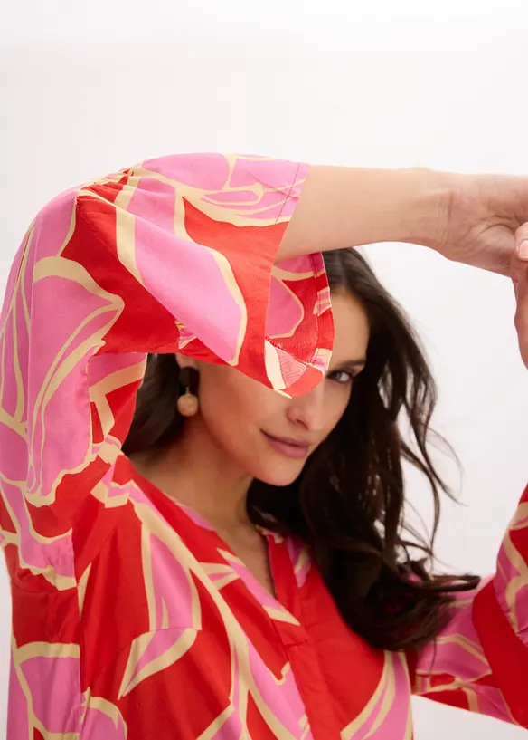 V&aring;dskuren kl&auml;nning i viskos, bonprix