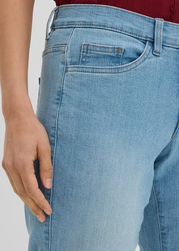 Stretchjeans Straight Mid Waist, bonprix
