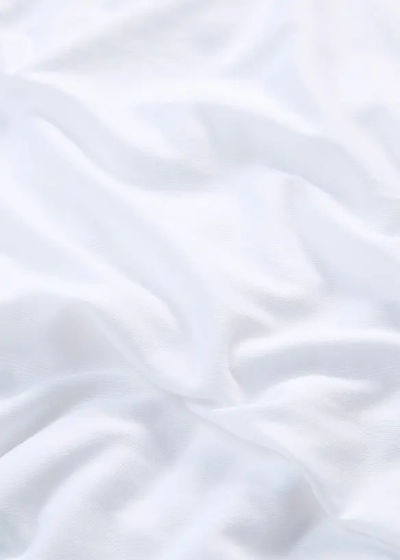 L&aring;ng topp med V-ringning, bonprix