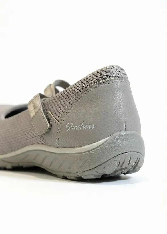 Ballerinaskor fr&aring;n Skechers med flexibel sula, Skechers