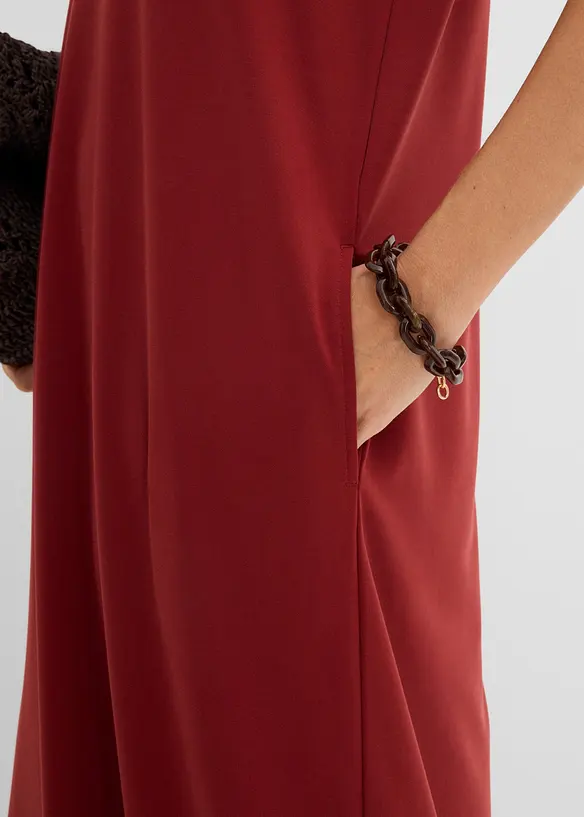 Jerseykl&auml;nning med axelvaddar i viskosmix, bonprix