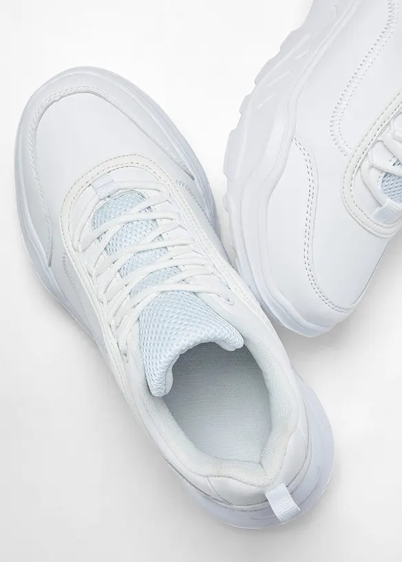 Kraftiga sneakers med l&auml;tt sula, bonprix