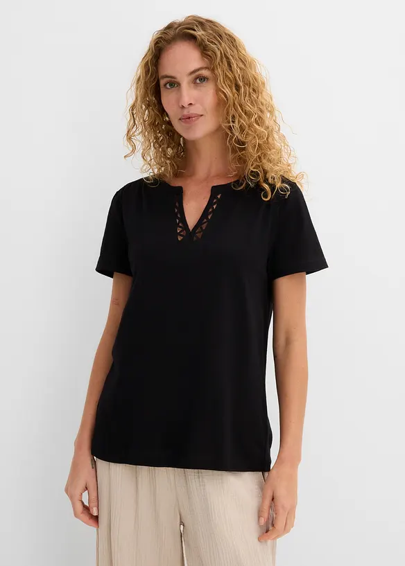 Topp med snygg halsringning, bonprix