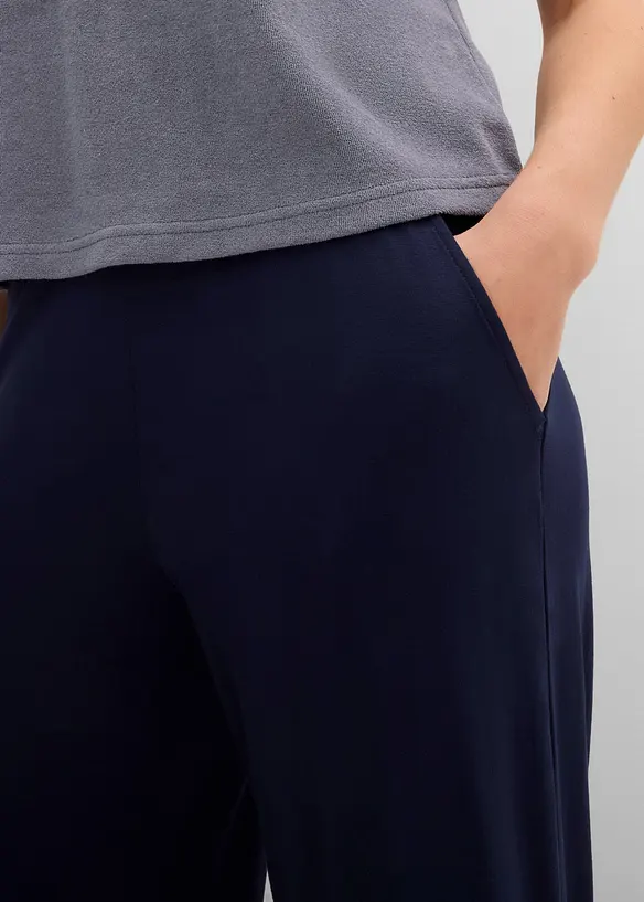 7/8-jerseybyxa av stretchig och f&ouml;ljsam viskos, bonprix