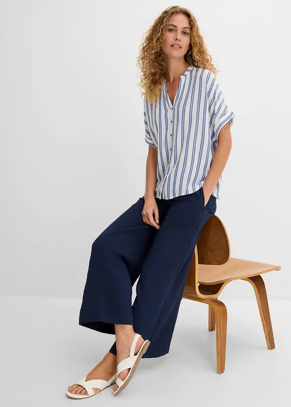 Blus i krinklad viskos med mjukt fall, bonprix