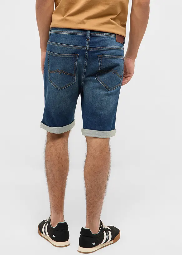 Chicago jeansshorts med stretch fr&aring;n Mustang, Slim Fit, bonprix