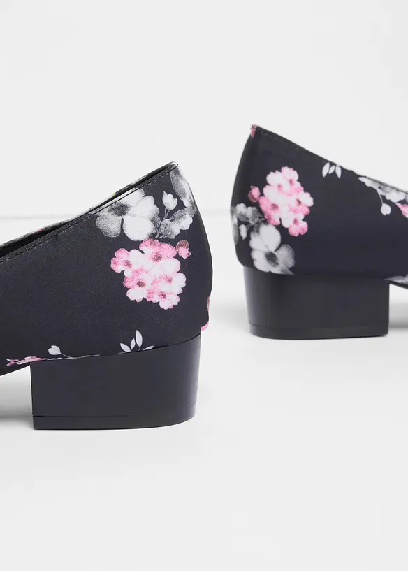 Pumps med blockklack, bonprix