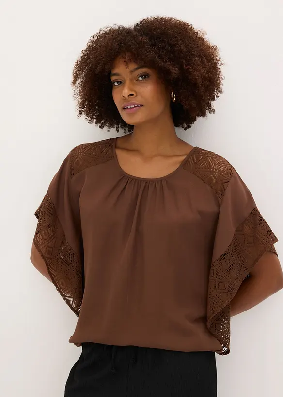 Blustunika med applikationer, bonprix