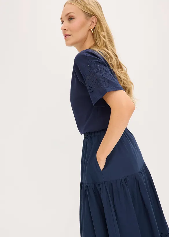 Mellanl&aring;ng kjol i bomull med h&aring;lbroderi, bonprix